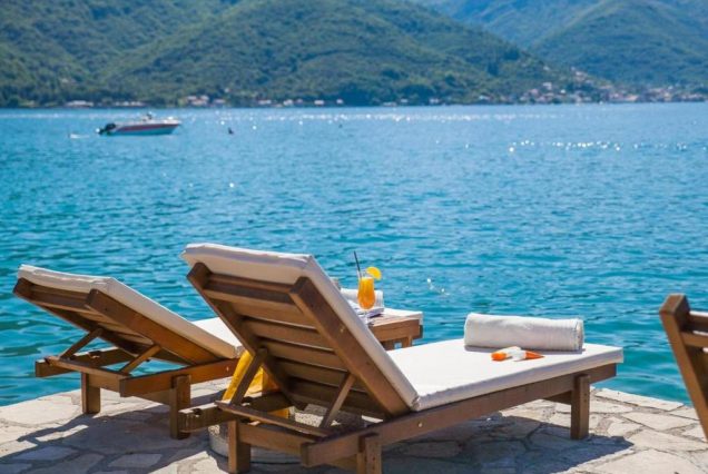 Stylish Mini-House with Garden & Beach 4★ 13 (дней)