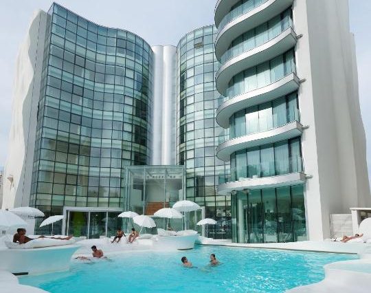 i-Suite Hotel 5★ 7 (дней)