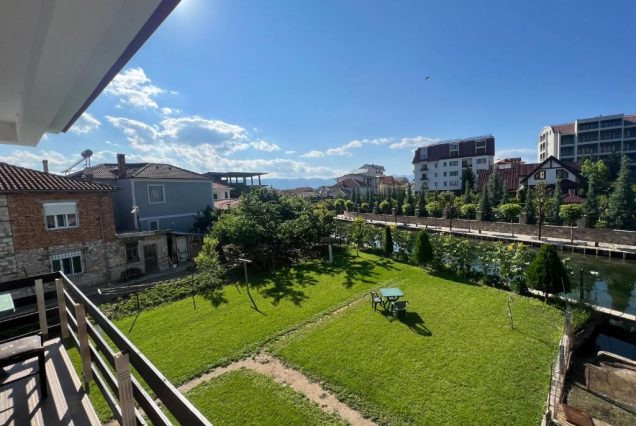 Vila Ndrio 3★ 4 (дней)